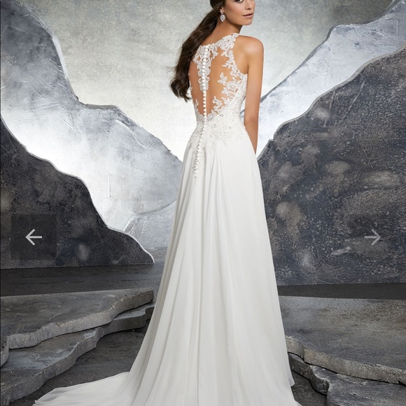 Kiesha Morilee wedding gown by Madeline Gardner. - Picture 8 of 8
